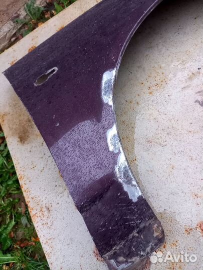 Крыло переднее priora