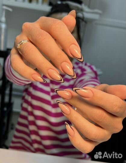 Маникюр, педикюр