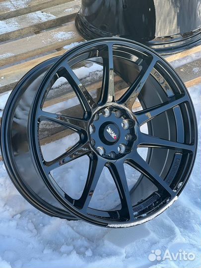 Разноширокие диски XXR 527 r18 5x114.3/120
