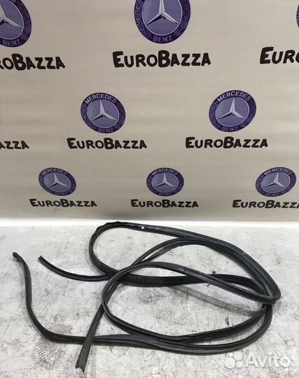 Уплотнитель крыши Mercedes W220
