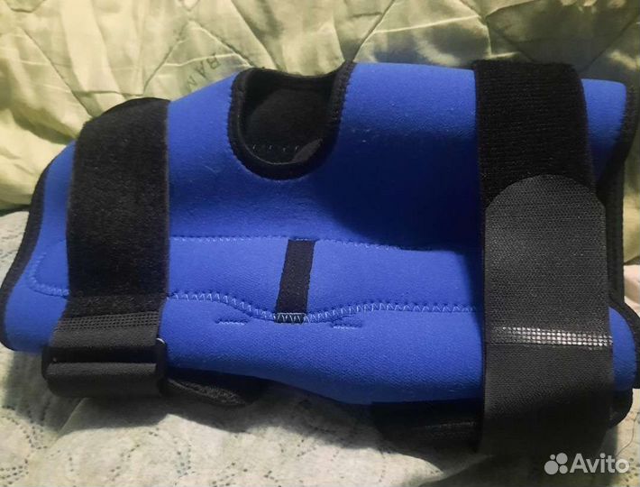 Наколенник