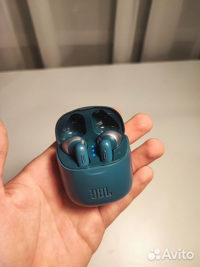 Наушники JBL tune 220 tws