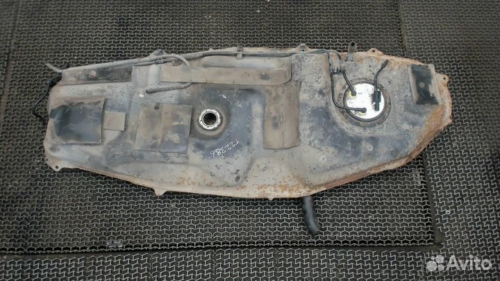 Бак топливный Toyota RAV 4, 2007