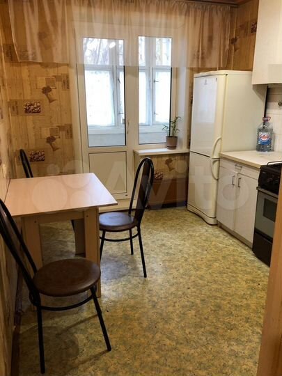 3-к. квартира, 65 м², 1/9 эт.