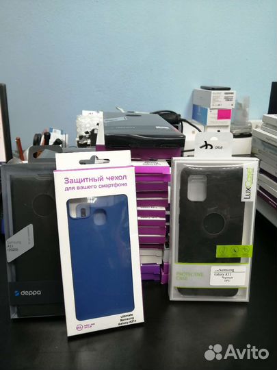 Продам 57 новых чехлов на Samsung и Honor