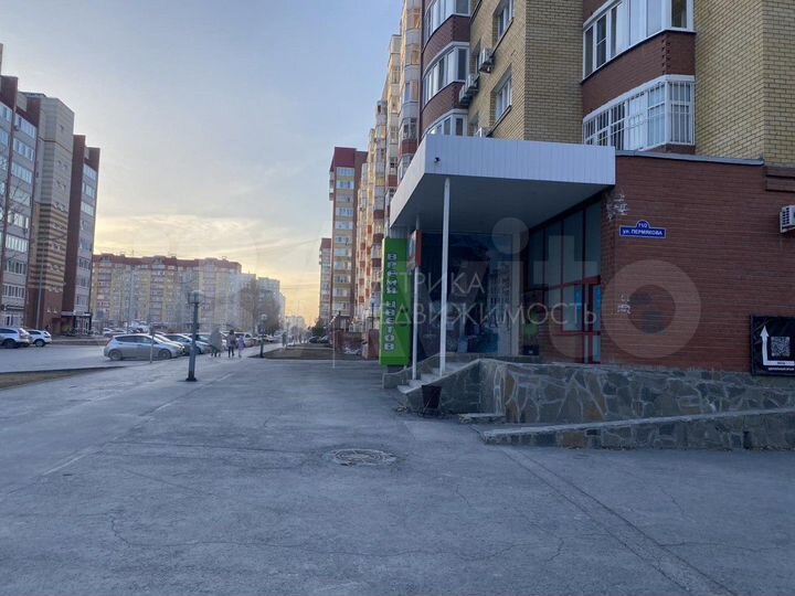 Продам торговое помещение, 171 м²