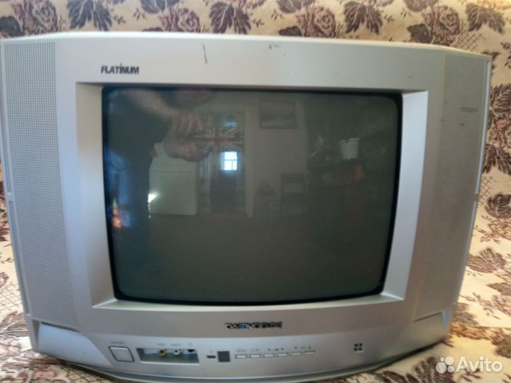 Телевизор