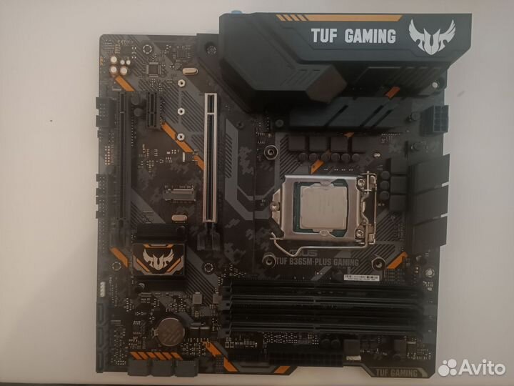 Материнская плата с процессором i5 8400