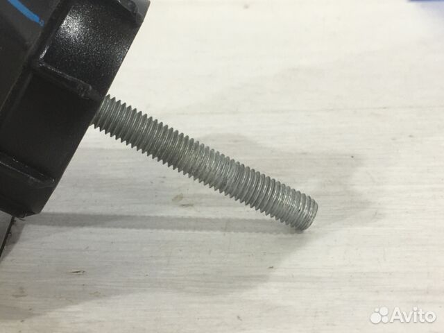 Крепление запасного колеса skoda rapid 1 рест 1.6