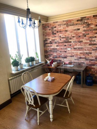 5-к. квартира, 141 м², 13/17 эт.