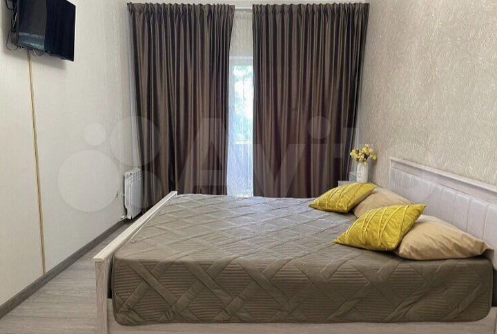 1-к. квартира, 42 м², 3/9 эт.