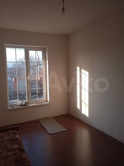 Дом 230 м² на участке 4 сот.