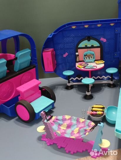 Игрушка автобус лол