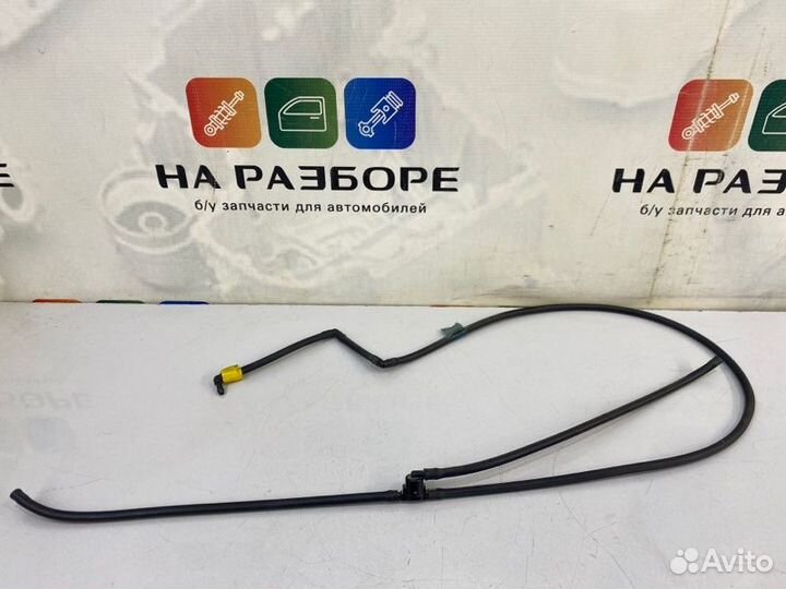 Шланг форсунок омывателя Toyota Land Cruiser 200