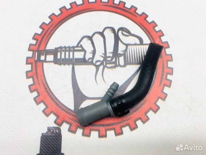 Трубка системы охлаждения Land Rover