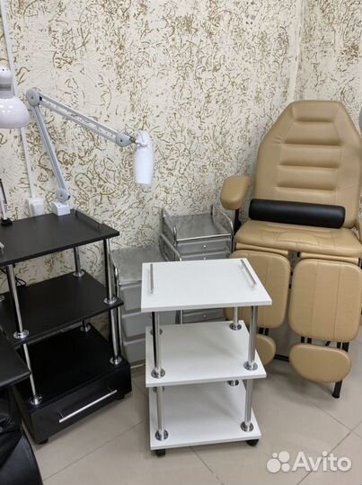 Полки стеллажи