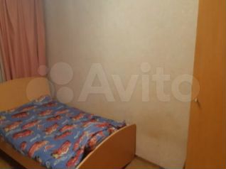 Комната 10 м² в 5-к., 2/2 эт.