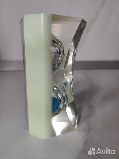 Песочные часы светящиеся в темноте с клевером