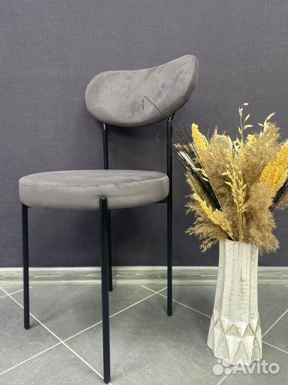 Стул обеденный