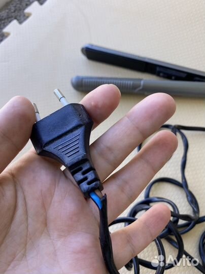 Выпрямитель утюжок harizma mini