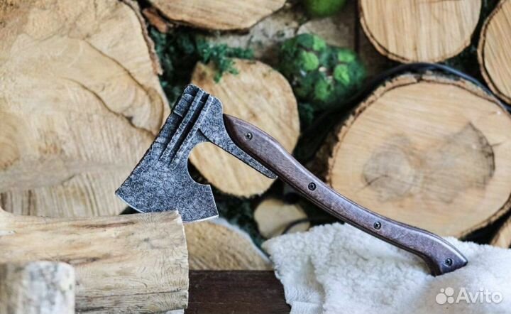 Топор Xaй-Teк