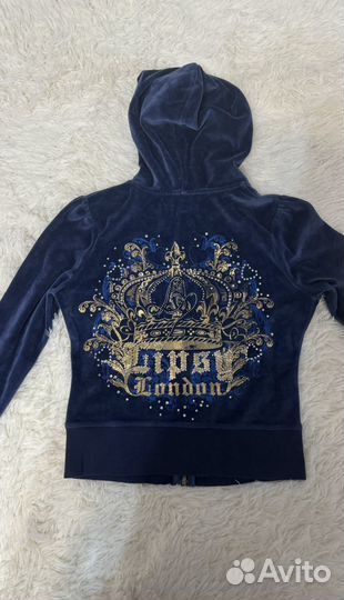 Велюровая кофта со стразами