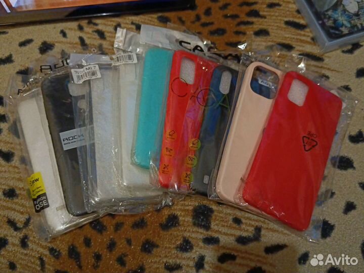 Чехлы Xiaomi Samsung iPhone