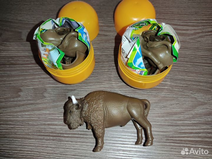 Kinder Natoons Maxi 2023 Бизон