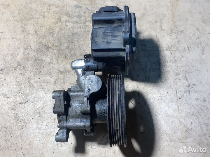 Mercedes W220 W211 M112 насос гидроусилителя