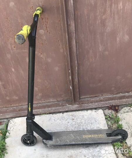 Трюковой самокат tech team duker 101