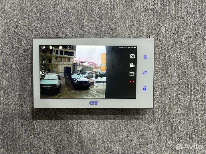 Видеодомофон под ключ