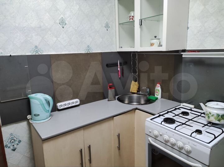 1-к. квартира, 32 м², 1/4 эт.