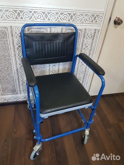 Коляска инвалидная с туалетом б/у