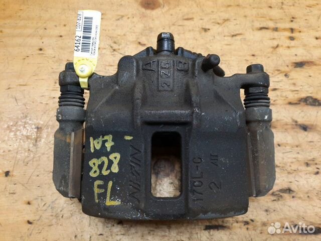 Суппорт передний левый Honda Accord CM2 K24A 2003