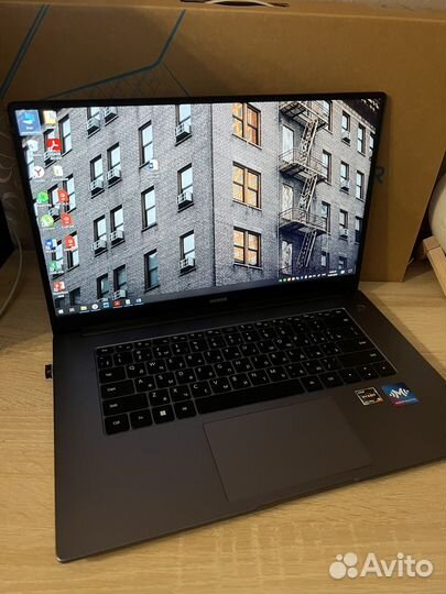 Ноутбук honor MagicBook 15 R5/8/512 Gray