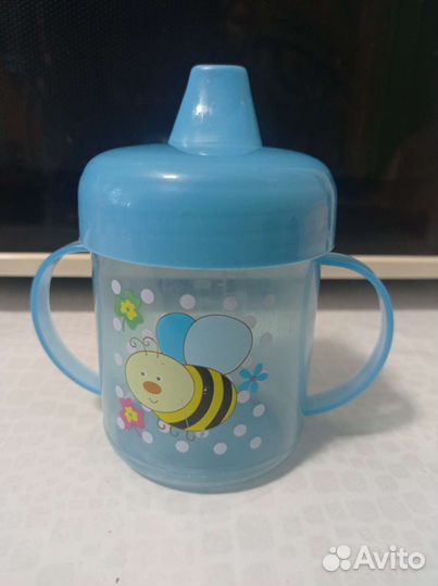 Поильник отдам