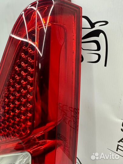 Фонарь задний правый Citroen Berlingo B9 DV6ated4