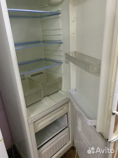Холодильник бу индезит