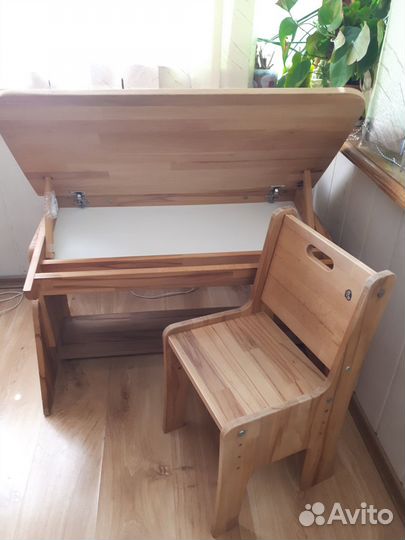 Растущая парта и стул бу