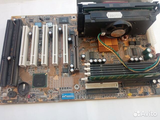 Материнская плата раритет GigaByte GA BX2000