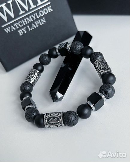 Браслет с рунами по дате рождения из минералов