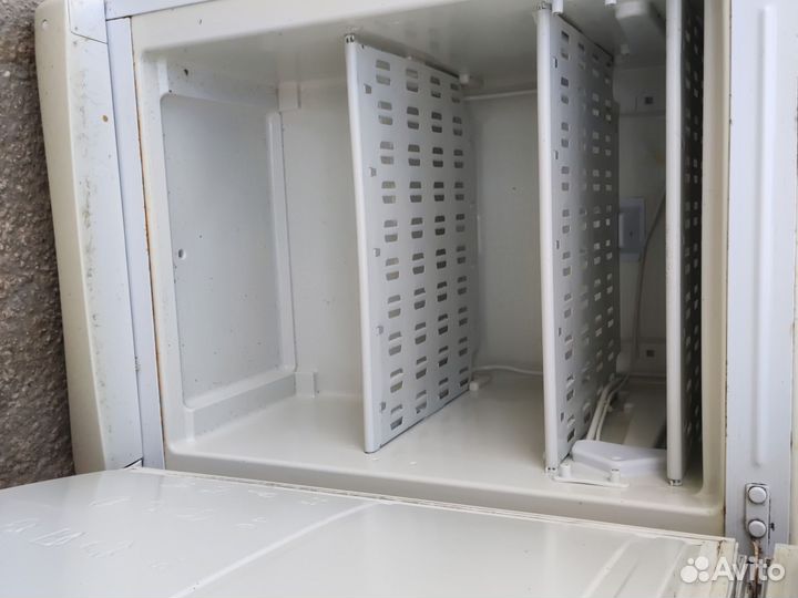 Холодильник бу indesit
