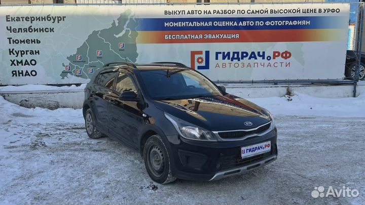 Кронштейн антенны Kia Rio X (X-Line). 96245-H0000