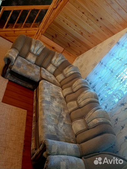 Продам угловой диван