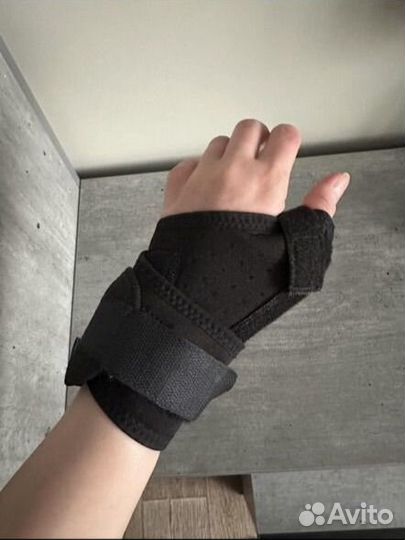 Бандаж (ортез лучезапястный)