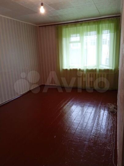 Комната 35 м² в 2-к., 2/9 эт.