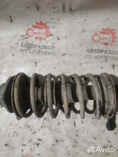 Стойка подвески передняя правая Лада 2110