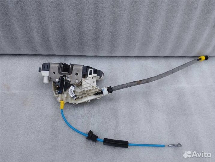 Замок двери передней правой, Mercedes E W212 2011