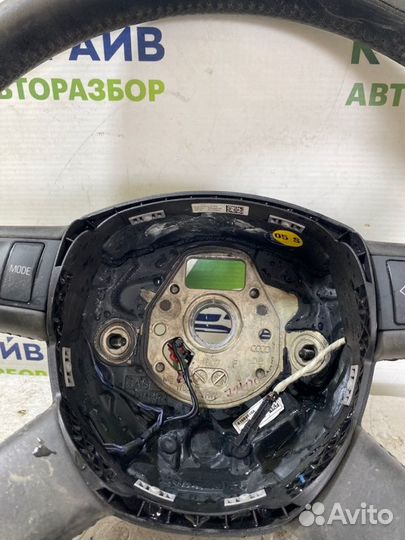 Руль Audi Q7 легковой универсал 4 2007