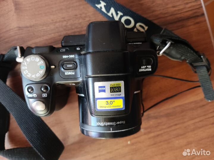 Фотоаппарат Sony DSC-H50